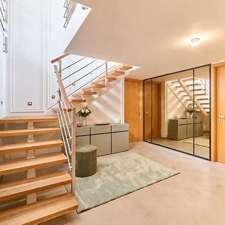 Design Penthouse With Private Rooftop Jacuzzi & Ac *